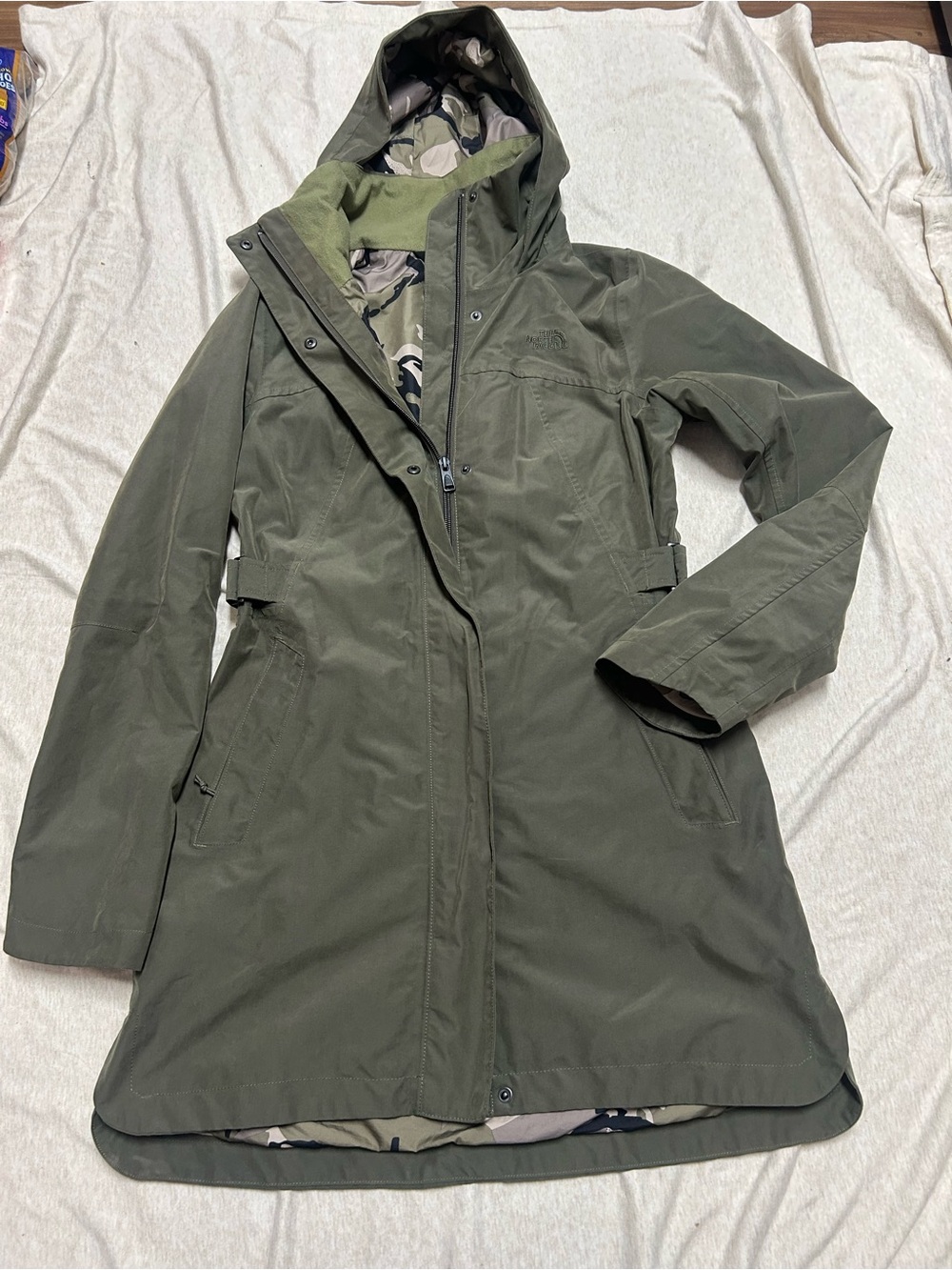 The North Face Camo Lined Women’s Long Coat Jacket Utility Military Hooded